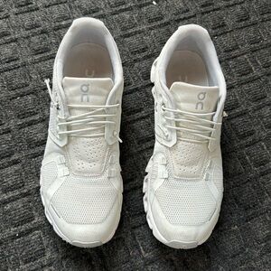 On Cloud 5 Ice White Sneakers